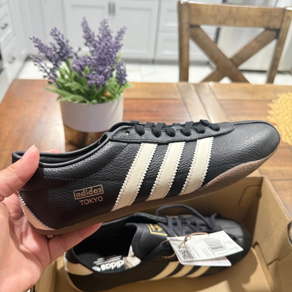 Adidas Tokyo